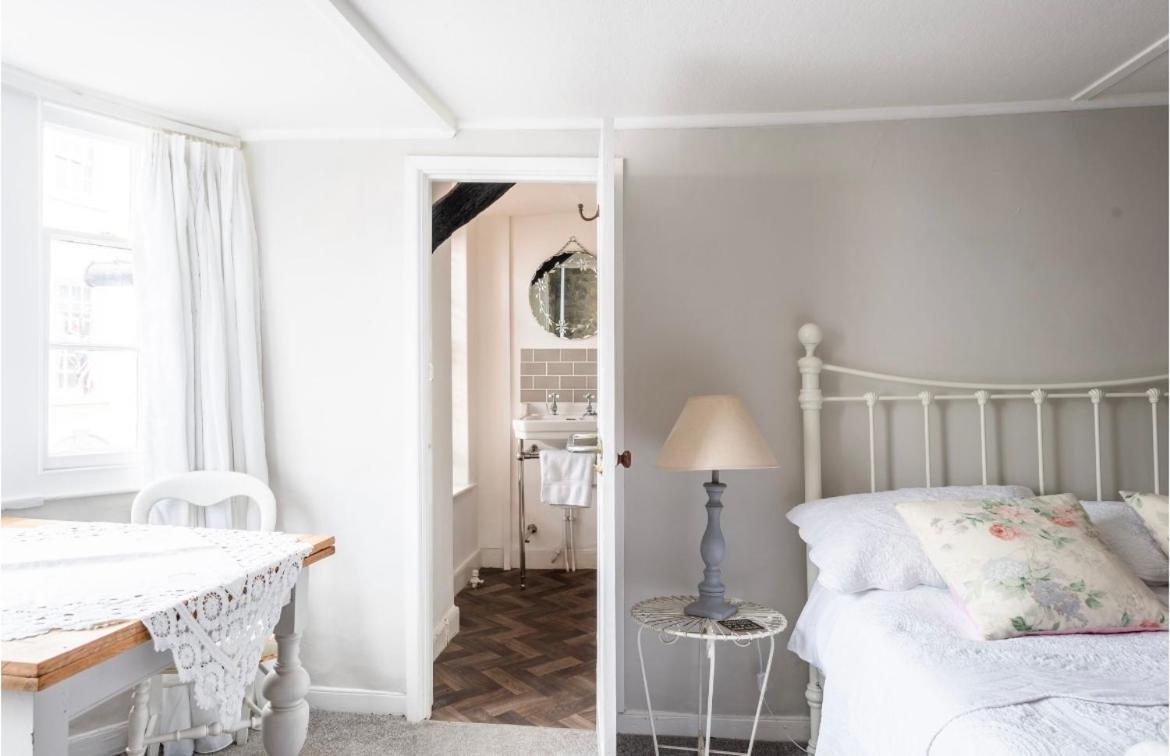 Room At The Inn ライム・レジス エクステリア 写真